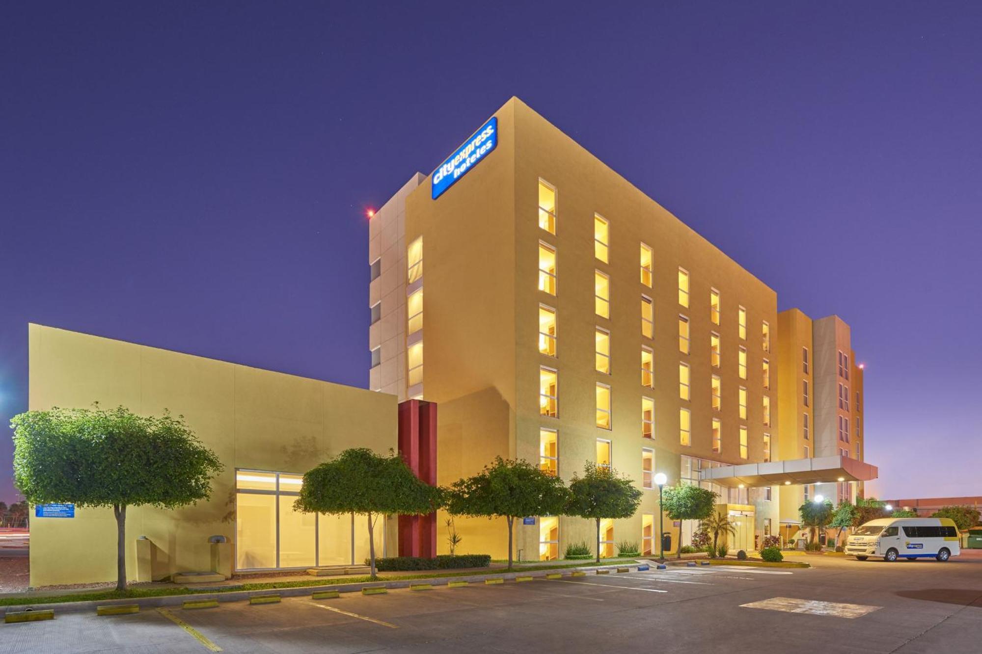 City Express By Marriott Ciudad Obregón Eksteriør billede