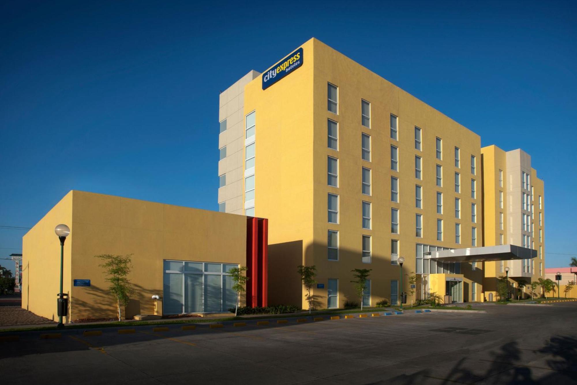 City Express By Marriott Ciudad Obregón Eksteriør billede