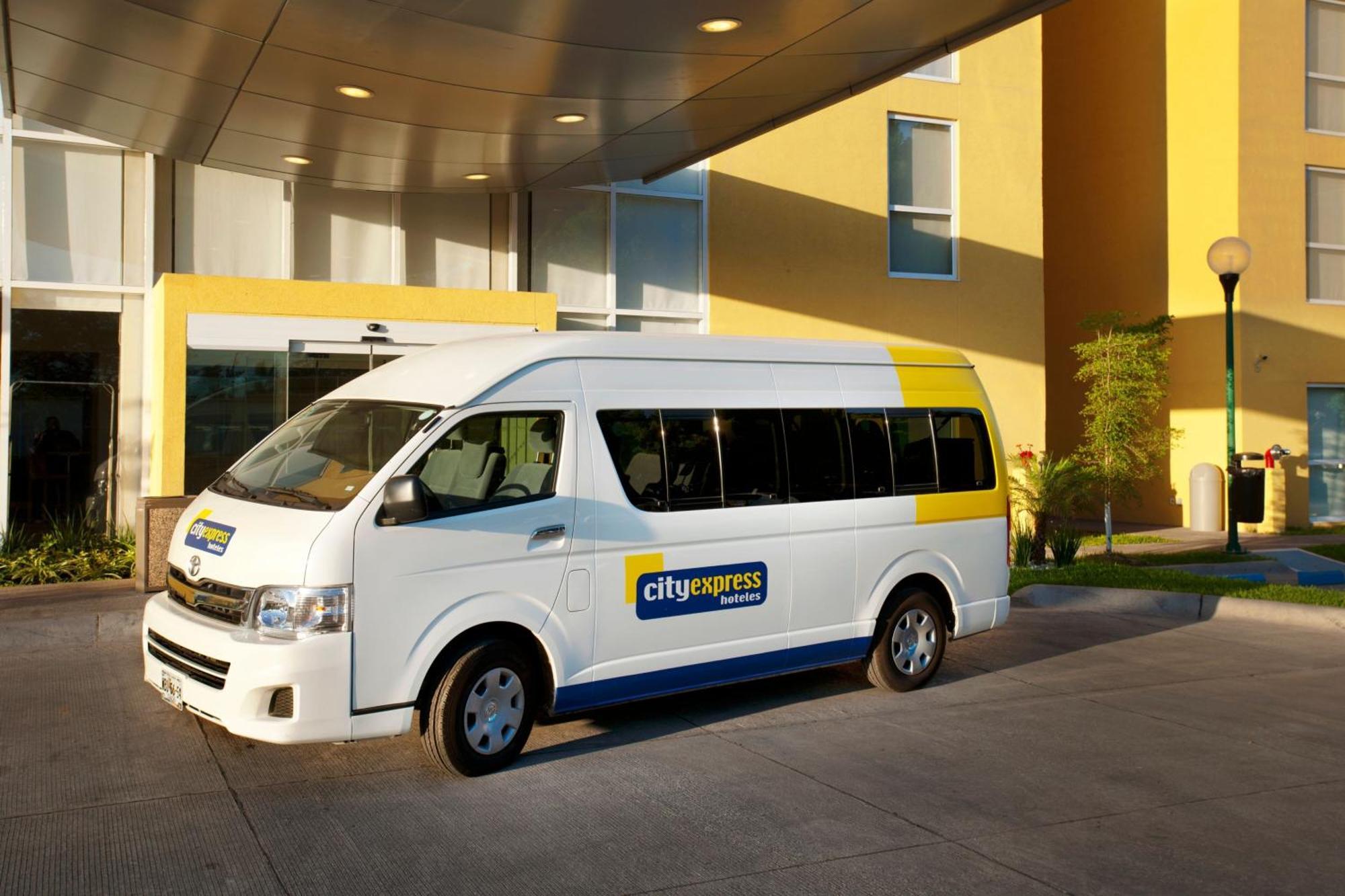City Express By Marriott Ciudad Obregón Eksteriør billede